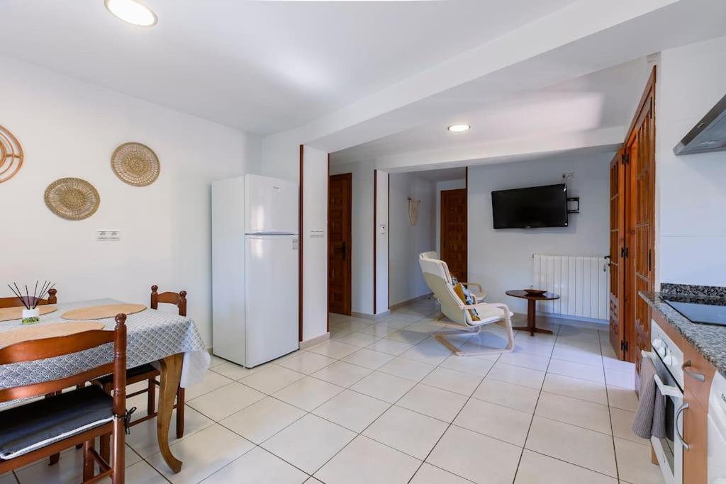 Casa Feli - Apartamento Con Jardin Privado En Los Pirineos Castiello de Jaca Luaran gambar